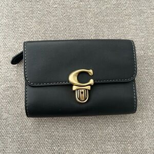 Coach Studio Medium Wallet